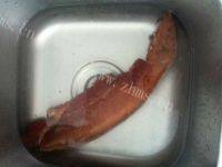 美味的腊肉粽子做法图解3)