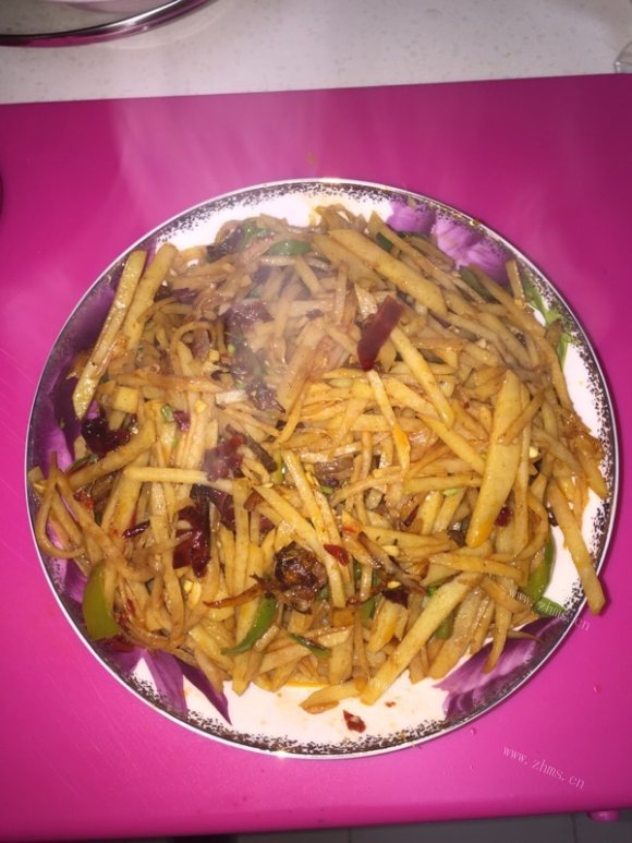 诱人的醋溜土豆丝