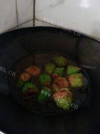 色味极佳的客家酿苦瓜做法图解6)