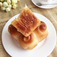 脆底蜂蜜小面包做法图解16)