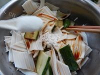 黄瓜凉拌芋头粉做法图解9)