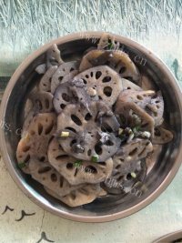 家常菜清炒藕片