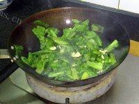 妈妈教我做蒜蓉油麦菜