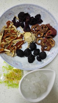 色香味俱全的酸梅汤做法图解1)