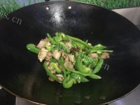 珍馐美味的青椒炒肉做法图解9)