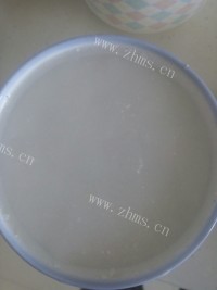 美味的肉段烧茄子做法图解3)