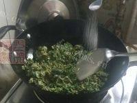 妈妈做的香椿炒鸡蛋做法图解9)