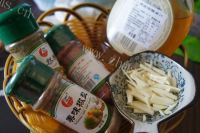 独具风味的糖姜蒜香大虾做法图解1)