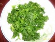 家常菜炝芹菜叶做法图解3)