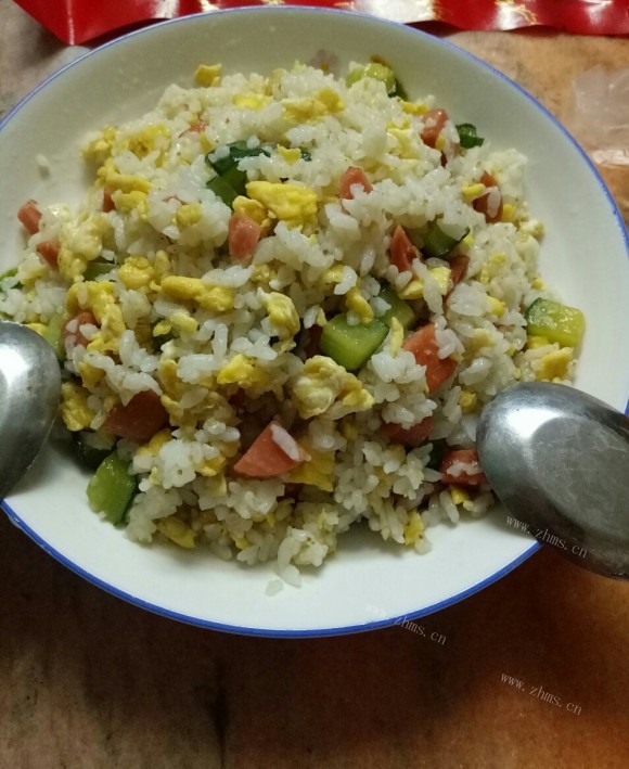 五味俱全的蛋炒饭