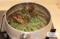 美味的香椿拌豆腐做法图解1)