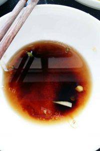 家常菜宫爆鸡丁做法图解6)