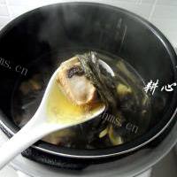 美味的海马菜干猪骨汤的做法图解七