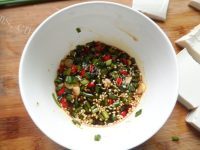 美味的香辣煎豆腐做法图解5)