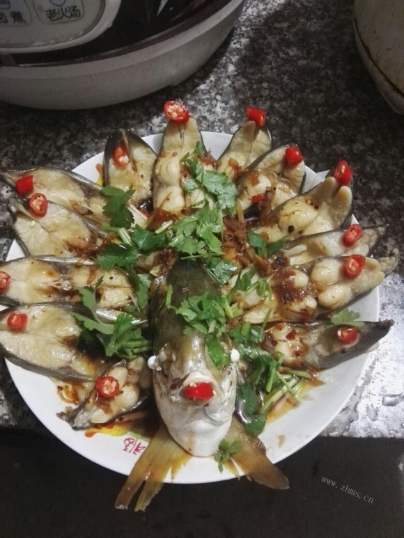 香糯爽滑的孔雀开屏鱼