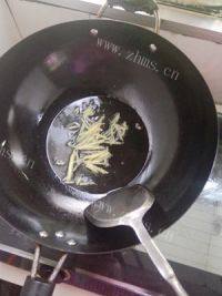 豆瓣鲫鱼汤做法图解4)