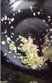 自制家常烧茄子做法图解1)
