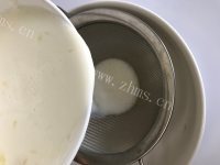 自制双皮奶做法图解6)