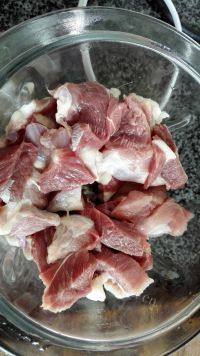 美味的冬瓜肉包子做法图解2)