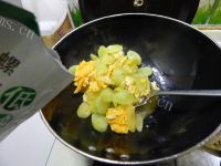 营养丰富的莴笋炒鸡蛋的做法图解七