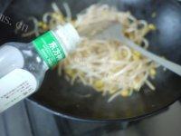 秀色可餐的小炒豆芽