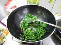 家常菜韭菜炒千张做法图解5)