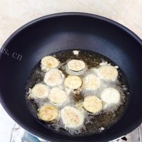 喷香的糖醋茄盒做法图解8)