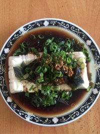 好吃的皮蛋豆腐做法图解5)