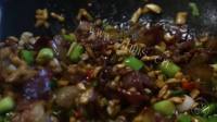 家常菜萝卜干炒腊肉做法图解6)