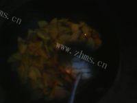 十分诱人的辣炒土豆片做法图解9)