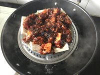 好吃的豆豉蒜香蒸排骨豆腐做法图解7)