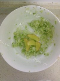 家常豆角炒肉做法图解3)