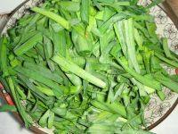 家常菜韭菜炒豆腐干做法图解3)