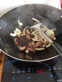 美味的黑椒牛柳意面做法图解7)