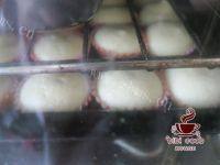 自己做的草莓纸杯蛋糕做法图解8)