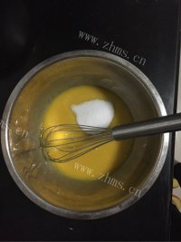 回味无穷的八寸戚风蛋糕做法图解3)