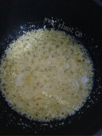 简单版西红柿菠菜炒饭做法图解4)