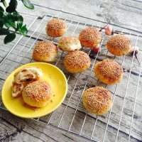 喷香的蟹壳黄烧饼做法图解26)