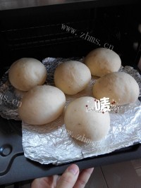 自制肉松餐包做法图解6)