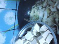 常吃不腻的白菜炖豆腐的做法图解七
