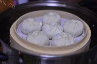 美味的大辣椒油梭包子做法图解8)