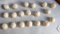 好吃的老婆饼做法图解12)