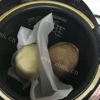 自制可可双色吐司做法图解6)