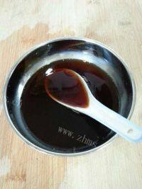 家常菜蚝油肉末茄子做法图解9)