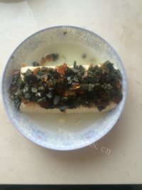 香飘十里的皮蛋豆腐做法图解5)
