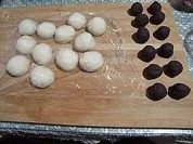 自制豆沙馅餐包做法图解5)