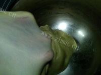 一绝的肉松面包卷做法图解5)