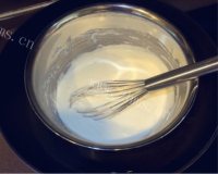 好吃不腻的轻乳酪蛋糕做法图解3)