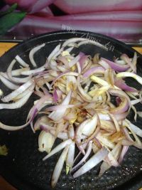 唇齿留香的香煎鸡腿做法图解11)