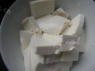 美味的茶树菇肉丸汤做法图解5)